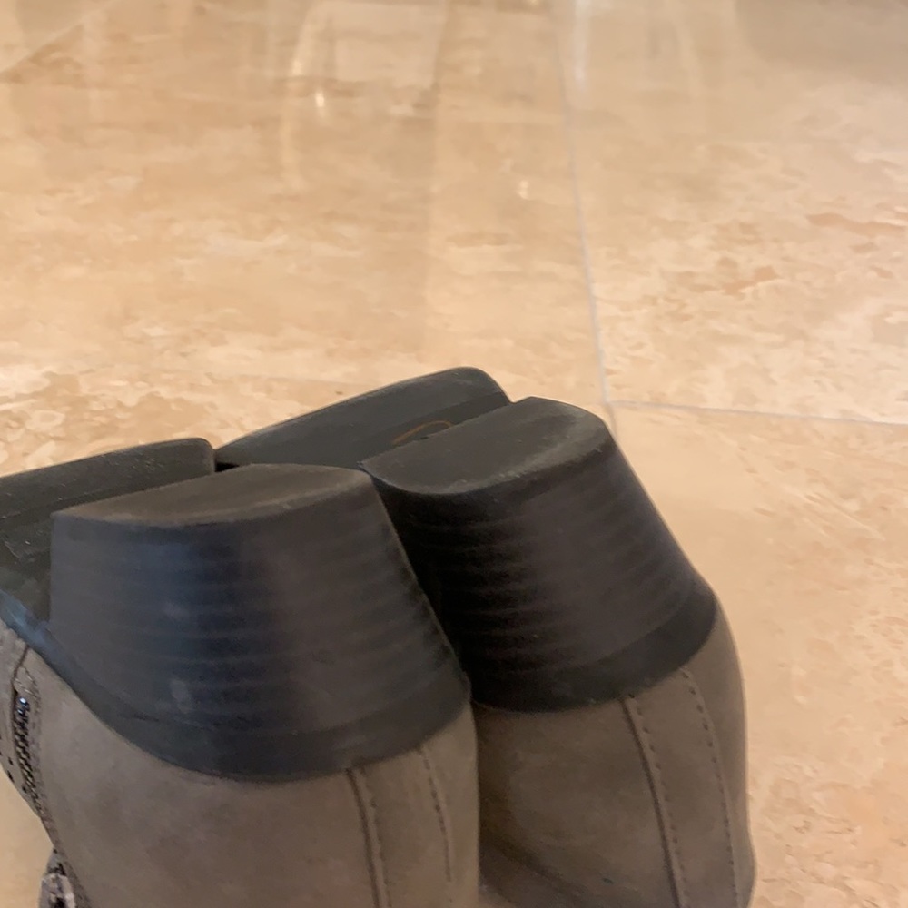 Coconuts By Matisse Booties - image 6